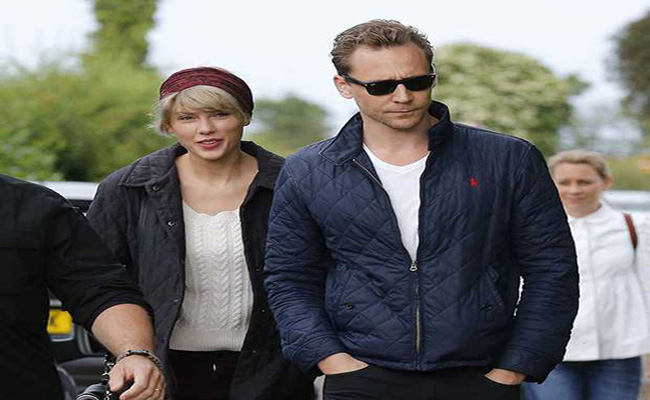 Tom Hiddleston có cảm thấy bực bội vì bị Taylor Swift 'gọi hồn' trong MV mới?