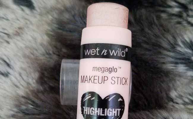 Dân mạng đang 'sốt sình sịch' phấn highlight Wet n Wild tuyệt đỉnh chưa đến 100 nghìn